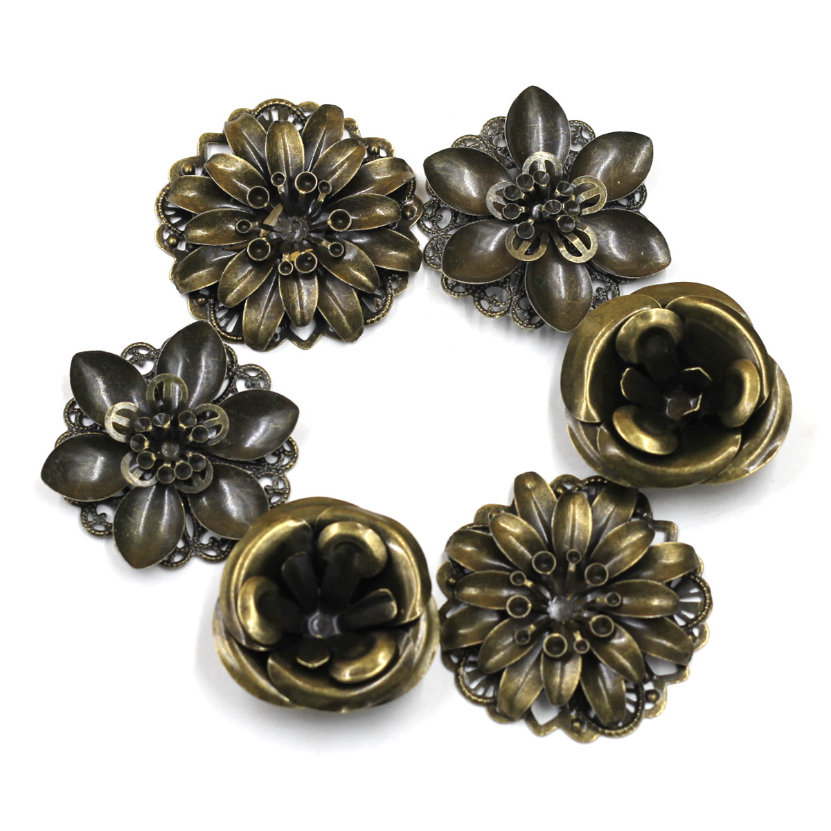 Craft Embellishment - 6 Buah Hiasan Kombinasi Pola Bunga